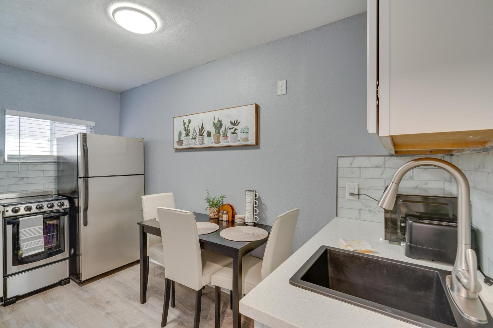 Cozy Bay Area Vacation Rental With Patio เฮย์เวิร์ด ภายนอก รูปภาพ